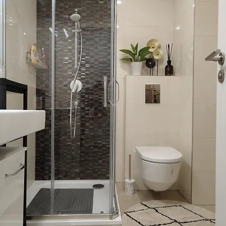 Luxury With Great View Apartment